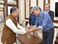 CM Vishnu Deo Sai and Kapil Dev discuss vision for international golf infrastructure in Chhattisgarh - Hindi News | CM Vishnu Deo Sai and Kapil Dev discuss vision for international golf infrastructure in Chhattisgarh | Latest other-sports News at Lokmattimes.com
