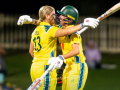 2nd ODI: Voll's ton helps Australia seal ODI series with 5-wicket win over India - Hindi News | 2nd ODI: Voll's ton helps Australia seal ODI series with 5-wicket win over India | Latest other-sports News at Lokmattimes.com