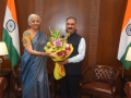 Himachal CM calls on FM Sitharaman, seeks package to cover revenue deficit - Hindi News | Himachal CM calls on FM Sitharaman, seeks package to cover revenue deficit | Latest national News at Lokmattimes.com