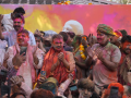 Kejriwal celebrates 'Kattar Imaandar Holi' at Sisodia’s residence, slams BJP over liquor shops - Hindi News | Kejriwal celebrates 'Kattar Imaandar Holi' at Sisodia’s residence, slams BJP over liquor shops | Latest national News at Lokmattimes.com