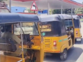 LPG, CNG shortage hits Chennai auto-rickshaws; long queues at fuel stations - Hindi News | LPG, CNG shortage hits Chennai auto-rickshaws; long queues at fuel stations | Latest business News at Lokmattimes.com
