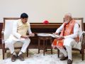 CM Mohan Yadav calls on PM Modi, briefs welfare schemes, investment in MP - Hindi News | CM Mohan Yadav calls on PM Modi, briefs welfare schemes, investment in MP | Latest national News at Lokmattimes.com