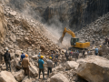 Two killed in landslide at stone quarry in West Bengal’s Birbhum - Hindi News | Two killed in landslide at stone quarry in West Bengal’s Birbhum | Latest national News at Lokmattimes.com