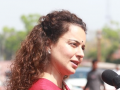 'Tapori'-like, makes women uncomfortable; should learn from Priyanka: Kangana Ranaut on Rahul Gandhi - Hindi News | 'Tapori'-like, makes women uncomfortable; should learn from Priyanka: Kangana Ranaut on Rahul Gandhi | Latest national News at Lokmattimes.com