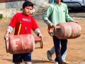 Govt warns consumers on cyber fraud linked to LPG bookings - Hindi News | Govt warns consumers on cyber fraud linked to LPG bookings | Latest national News at Lokmattimes.com