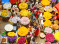 Karnataka celebrates Ugadi with fervour; PM Modi extends warm wishes - Hindi News | Karnataka celebrates Ugadi with fervour; PM Modi extends warm wishes | Latest national News at Lokmattimes.com