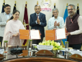 Ayush Ministry yoga modules to help CISF personnel, families manage stress - Hindi News |  Ayush Ministry yoga modules to help CISF personnel, families manage stress | Latest national News at Lokmattimes.com