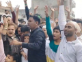 Sambhal: Shia community offers Eid prayers while wearing black armbands over death of Khamenei - Hindi News | Sambhal: Shia community offers Eid prayers while wearing black armbands over death of Khamenei | Latest national News at Lokmattimes.com