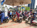 2‑wheelers’ retail sales jump 1.34 pc in FY26, drives India’s demand-led auto recovery - Hindi News | 2‑wheelers’ retail sales jump 1.34 pc in FY26, drives India’s demand-led auto recovery | Latest technology News at Lokmattimes.com