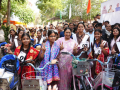 Delhi CM distributes bicycles to 1,000 schoolgirls under 'Vidya Vahini' initiative - Hindi News | Delhi CM distributes bicycles to 1,000 schoolgirls under 'Vidya Vahini' initiative | Latest national News at Lokmattimes.com