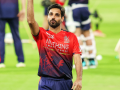 RCB pacer Bhuvneshwar Kumar one wicket away from 200-wicket milestone in IPL - Hindi News | RCB pacer Bhuvneshwar Kumar one wicket away from 200-wicket milestone in IPL | Latest other-sports News at Lokmattimes.com
