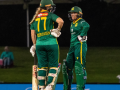 Debutante Reyneke hits last-ball six to seal thrilling ODI win for SA over NZ - Hindi News | Debutante Reyneke hits last-ball six to seal thrilling ODI win for SA over NZ | Latest other-sports News at Lokmattimes.com