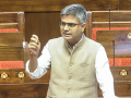 Rajya Sabha member Pathak, who switched loyalties, faces arrest in Punjab - Hindi News | Rajya Sabha member Pathak, who switched loyalties, faces arrest in Punjab | Latest national News at Lokmattimes.com