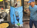 Prayagraj vendor makes ‘magical stove’ using waste engine oil - Hindi News | Prayagraj vendor makes ‘magical stove’ using waste engine oil | Latest national News at Lokmattimes.com