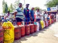 Telangana: 3,699 domestic LPG cylinders seized since March 12​ - Hindi News | Telangana: 3,699 domestic LPG cylinders seized since March 12​ | Latest national News at Lokmattimes.com