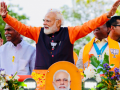 PM Modi holds grand roadshow in Puducherry ahead of April 9 polls ​ - Hindi News | PM Modi holds grand roadshow in Puducherry ahead of April 9 polls ​ | Latest national News at Lokmattimes.com