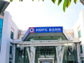 HDFC Bank credit-deposit gap widens as loan growth outpaces deposits - Hindi News | HDFC Bank credit-deposit gap widens as loan growth outpaces deposits | Latest business News at Lokmattimes.com