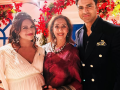 Mommy-to-be Divyanka Tripathi excitedly tells reel 'Amma' Neena Kulkarni: I Am Becoming an Amma! - Hindi News | Mommy-to-be Divyanka Tripathi excitedly tells reel 'Amma' Neena Kulkarni: I Am Becoming an Amma! | Latest entertainment News at Lokmattimes.com