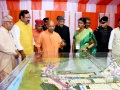 Greater Agra to emerge as 'Second Noida', says CM Yogi Adityanath; unveils Rs 6,466 crore projects for Taj City - Hindi News | Greater Agra to emerge as 'Second Noida', says CM Yogi Adityanath; unveils Rs 6,466 crore projects for Taj City | Latest national News at Lokmattimes.com