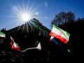Iran war: Kuwait urges citizens to stay indoors at night - Hindi News | Iran war: Kuwait urges citizens to stay indoors at night | Latest international News at Lokmattimes.com