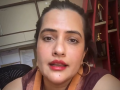 Sona Mohapatra supports Alia Bhatt amidst trolling over award show hosting: Learn to laugh a little - Hindi News | Sona Mohapatra supports Alia Bhatt amidst trolling over award show hosting: Learn to laugh a little | Latest entertainment News at Lokmattimes.com