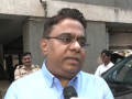 Oppn targets Maha govt's stance to make Marathi mandatory for auto, taxi drivers - Hindi News | Oppn targets Maha govt's stance to make Marathi mandatory for auto, taxi drivers | Latest national News at Lokmattimes.com