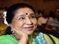 Asha Bhosle’s son says last respects to be paid at residence in Lower Parel, followed by last rites at Shivaji Park - Hindi News | Asha Bhosle’s son says last respects to be paid at residence in Lower Parel, followed by last rites at Shivaji Park | Latest entertainment News at Lokmattimes.com