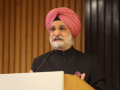Delhi L-G Sandhu joins Baisakhi celebrations of International Punjabi Society - Hindi News | Delhi L-G Sandhu joins Baisakhi celebrations of International Punjabi Society | Latest national News at Lokmattimes.com