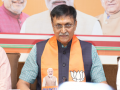 BJP enters phase two of Gujarat local polls campaign, targets Cong over ‘resort politics’ - Hindi News | BJP enters phase two of Gujarat local polls campaign, targets Cong over ‘resort politics’ | Latest national News at Lokmattimes.com