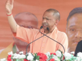 Goons, mafia and Maulanas will sweep Bengal streets if BJP wins: Yogi Adityanath - Hindi News | Goons, mafia and Maulanas will sweep Bengal streets if BJP wins: Yogi Adityanath | Latest national News at Lokmattimes.com