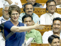 Priyanka Gandhi opposes three bills proposed by Centre, takes ‘Chanakya’ swipe at Home Minister​ - Hindi News | Priyanka Gandhi opposes three bills proposed by Centre, takes ‘Chanakya’ swipe at Home Minister​ | Latest national News at Lokmattimes.com