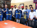 Omar Abdullah unveils Sher-e-Kashmir cricket jersey, releases wildlife publication​ - Hindi News | Omar Abdullah unveils Sher-e-Kashmir cricket jersey, releases wildlife publication​ | Latest other-sports News at Lokmattimes.com