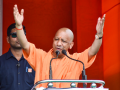 Advocates of infiltrators blocked women’s quota Bill, alleges Yogi Adityanath in Bengal - Hindi News | Advocates of infiltrators blocked women’s quota Bill, alleges Yogi Adityanath in Bengal | Latest national News at Lokmattimes.com