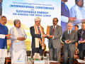 CJI Surya Kant, CM Siddaramaiah inaugurate 'Global Sustainable Energy' summit in Bengaluru - Hindi News | CJI Surya Kant, CM Siddaramaiah inaugurate 'Global Sustainable Energy' summit in Bengaluru | Latest national News at Lokmattimes.com