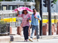 Delhi: May-June-like heatwave strikes in late April, air quality remains 'poor' - Hindi News | Delhi: May-June-like heatwave strikes in late April, air quality remains 'poor' | Latest national News at Lokmattimes.com