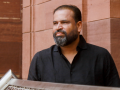 Mumbai: Yusuf Pathan’s father-in-law among three arrested in assault case after road dispute - Hindi News | Mumbai: Yusuf Pathan’s father-in-law among three arrested in assault case after road dispute | Latest national News at Lokmattimes.com