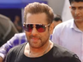 Salman Khan shares glimpse from Vamshi Paidipally film's mahurat: ‘Thoda sa sabar’ - Hindi News | Salman Khan shares glimpse from Vamshi Paidipally film's mahurat: ‘Thoda sa sabar’ | Latest entertainment News at Lokmattimes.com