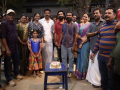Simbu's 'Arasan' unit celebrates Samuthirakani's birthday with cake cutting ceremony! - Hindi News | Simbu's 'Arasan' unit celebrates Samuthirakani's birthday with cake cutting ceremony! | Latest entertainment News at Lokmattimes.com