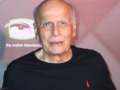 Mahesh Bhatt reveals Aamir Khan directed the iconic Juhi Chawla song ‘Ghoongat Ki Aad Se’ in his absence - Hindi News | Mahesh Bhatt reveals Aamir Khan directed the iconic Juhi Chawla song ‘Ghoongat Ki Aad Se’ in his absence | Latest entertainment News at Lokmattimes.com