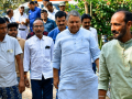 Bihar Deputy CM Vijay Kumar Choudhary receives grand welcome on first visit to his ancestral village - Hindi News | Bihar Deputy CM Vijay Kumar Choudhary receives grand welcome on first visit to his ancestral village | Latest national News at Lokmattimes.com