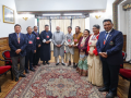 PM Modi meets Padma awardees, distinguished personalities in Gangtok - Hindi News | PM Modi meets Padma awardees, distinguished personalities in Gangtok | Latest national News at Lokmattimes.com