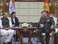 Rajnath Singh discusses defence cooperation with counterparts from Kyrgyzstan, Kazakhstan - Hindi News | Rajnath Singh discusses defence cooperation with counterparts from Kyrgyzstan, Kazakhstan | Latest international News at Lokmattimes.com