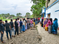 Bengal polls: Brisk voting underway, 61.11 pc recorded in first six hours - Hindi News | Bengal polls: Brisk voting underway, 61.11 pc recorded in first six hours | Latest national News at Lokmattimes.com