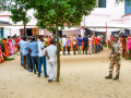 ECI orders fresh poll in Bengal's Falta constituency over 'severe electoral offences' - Hindi News | ECI orders fresh poll in Bengal's Falta constituency over 'severe electoral offences' | Latest national News at Lokmattimes.com