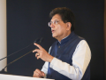 IIFT contributing to policy, research in global trade: Piyush Goyal - Hindi News | IIFT contributing to policy, research in global trade: Piyush Goyal | Latest business News at Lokmattimes.com