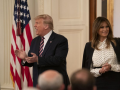Trump administration challenges ABC station licenses after Jimmy Kimmel's remarks on Melania Trump - Hindi News | Trump administration challenges ABC station licenses after Jimmy Kimmel's remarks on Melania Trump | Latest international News at Lokmattimes.com
