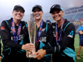 Devine & Tahuhu confirm retirement; Nensi, Izzy earn maiden T20 WC call-up as NZ name squad - Hindi News | Devine & Tahuhu confirm retirement; Nensi, Izzy earn maiden T20 WC call-up as NZ name squad | Latest other-sports News at Lokmattimes.com