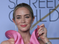 Emily Blunt reveals 1 item from husband John Krasinski's closet that gives her ‘the ick’ - Hindi News | Emily Blunt reveals 1 item from husband John Krasinski's closet that gives her ‘the ick’ | Latest entertainment News at Lokmattimes.com