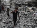 Continued strikes on Gaza disrupt basic services: UN humanitarians - Hindi News | Continued strikes on Gaza disrupt basic services: UN humanitarians | Latest international News at Lokmattimes.com