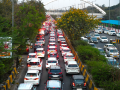 Gujarat: 37 junctions completed under Ahmedabad’s 100-point traffic reform project - Hindi News | Gujarat: 37 junctions completed under Ahmedabad’s 100-point traffic reform project | Latest national News at Lokmattimes.com